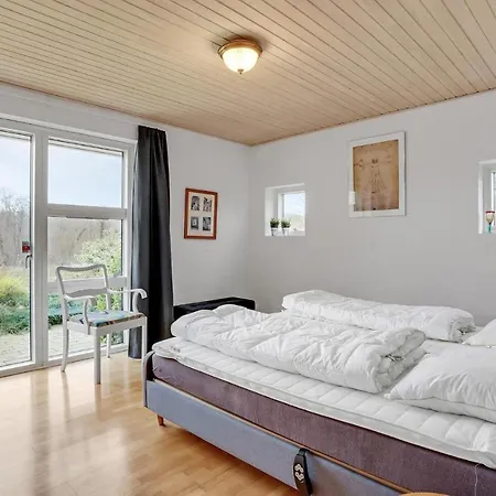 Casa vacanze Gorgeous In With Kitchen